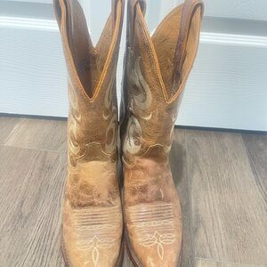 Justin bent rail western boots